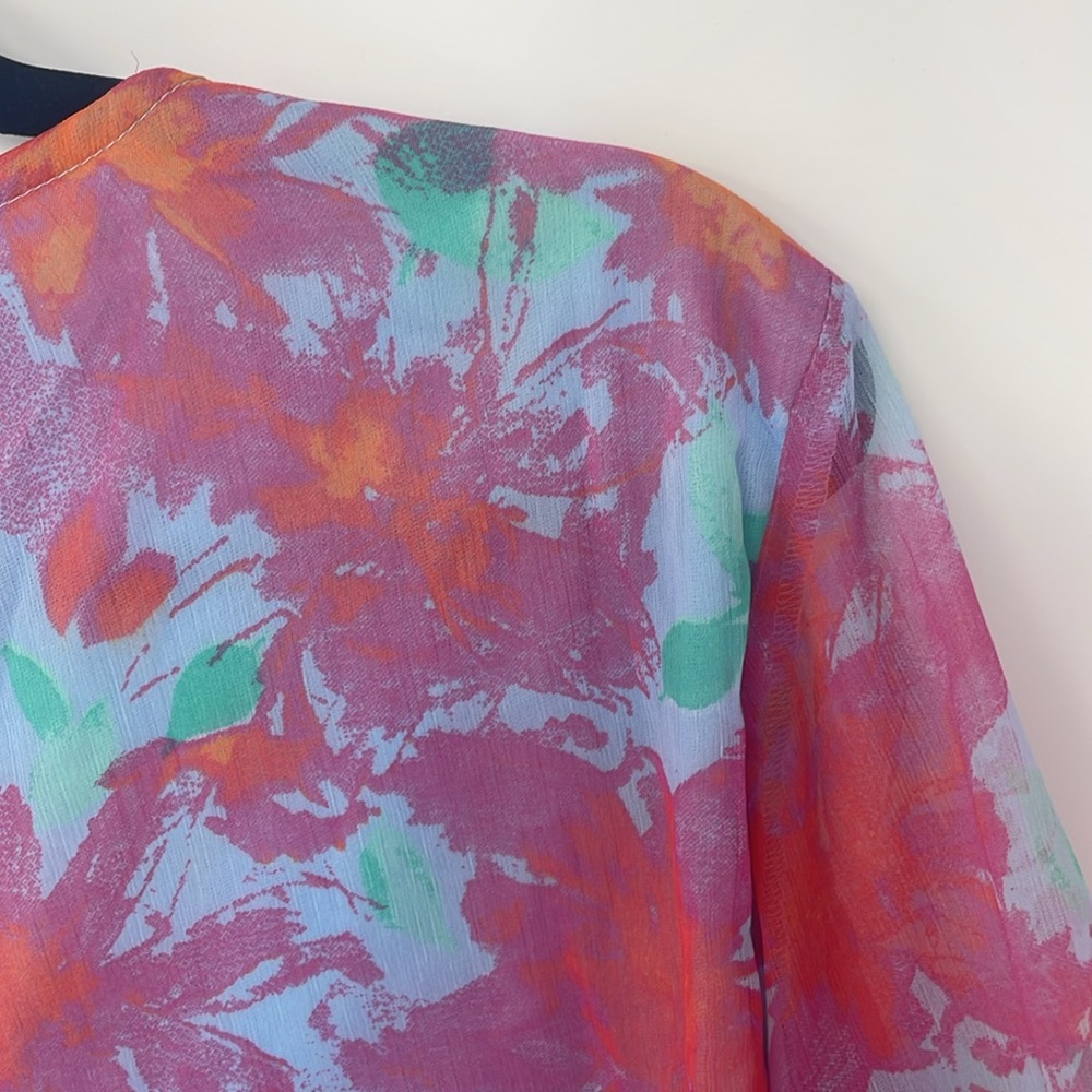 Indulge Tie-Front Ruffle Sleeve Multicolor Floral Blouse Size X-Large Brand New - Picture 10 of 12